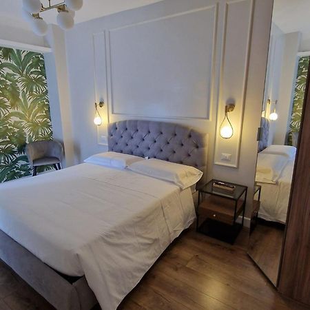 Bed and Breakfast Miracol à Rome Extérieur photo